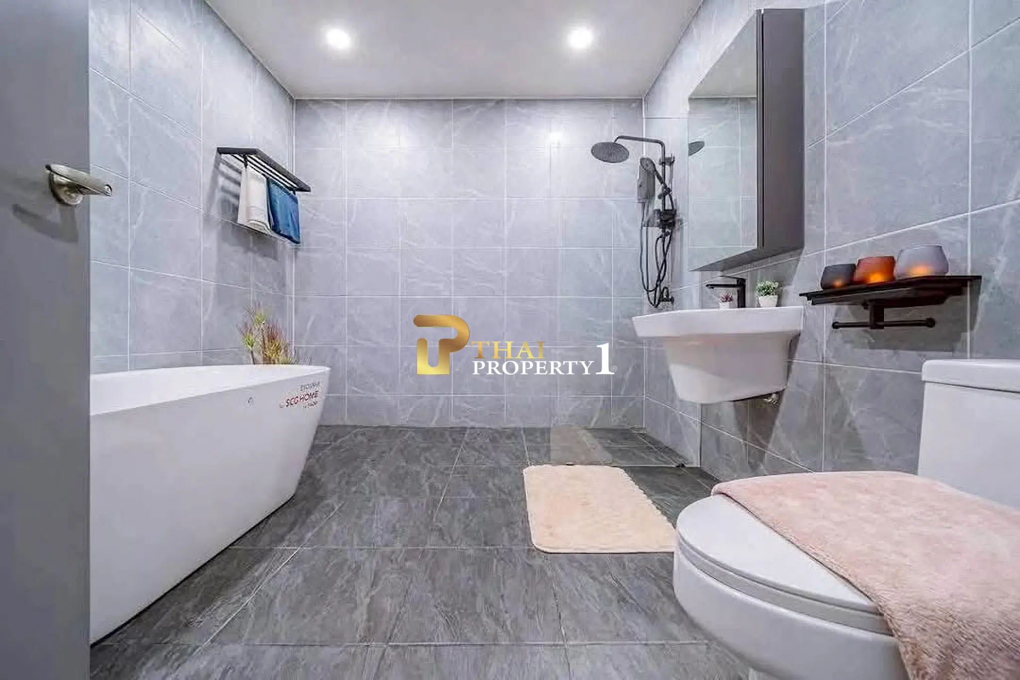 Newly Renovated Pool Villa for Sale Near Mabprachan Reservoir – Beautiful Home, Soi Pong Klang 2