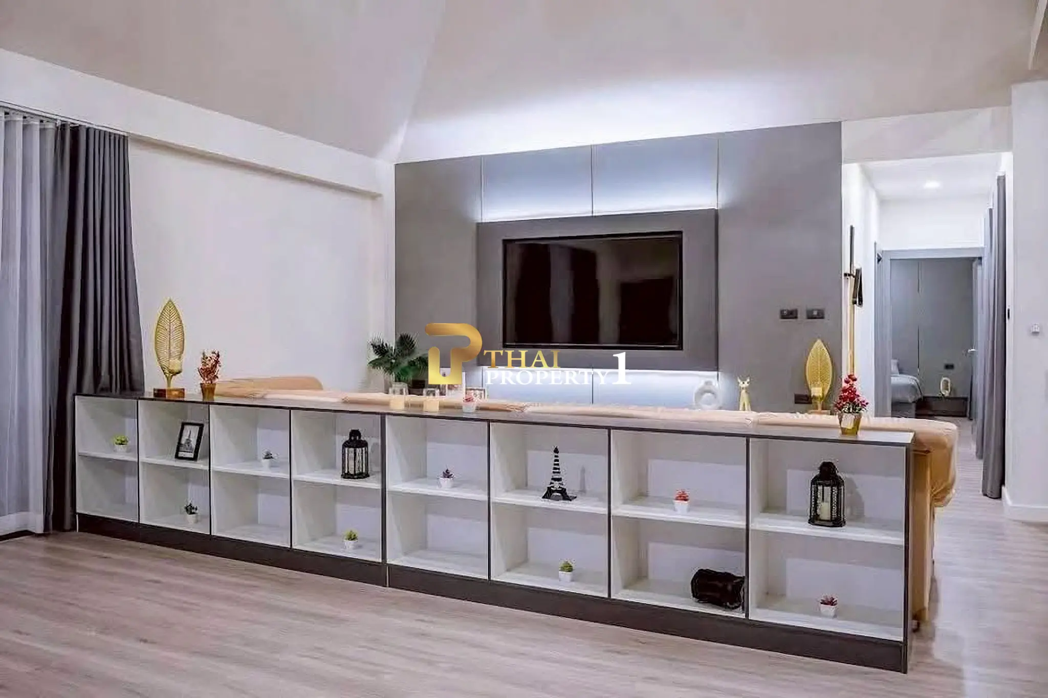 Newly Renovated Pool Villa for Sale Near Mabprachan Reservoir – Beautiful Home, Soi Pong Klang 2