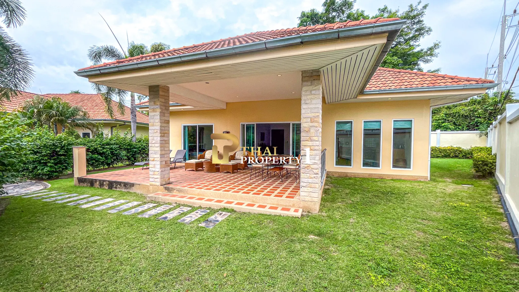 Cozy 2-Bedroom Villa  – Pineapple Village, Hua Hin