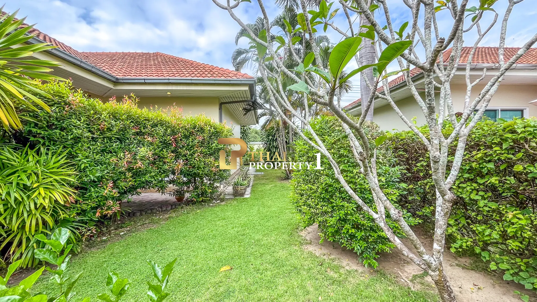 2-Bedroom Villa for Sale in Pineapple Village, Hua Hin