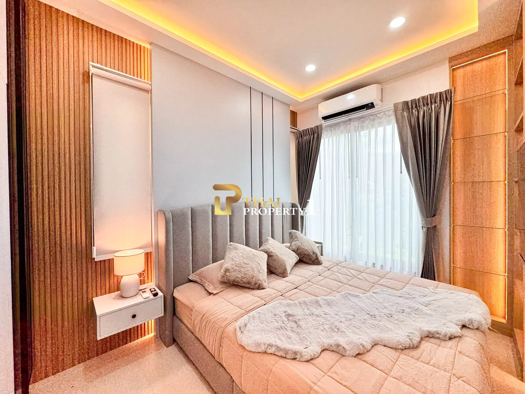 Single-Storey Pool Villa in Central Pattaya – Near Pattaya Beach, Fully Furnished