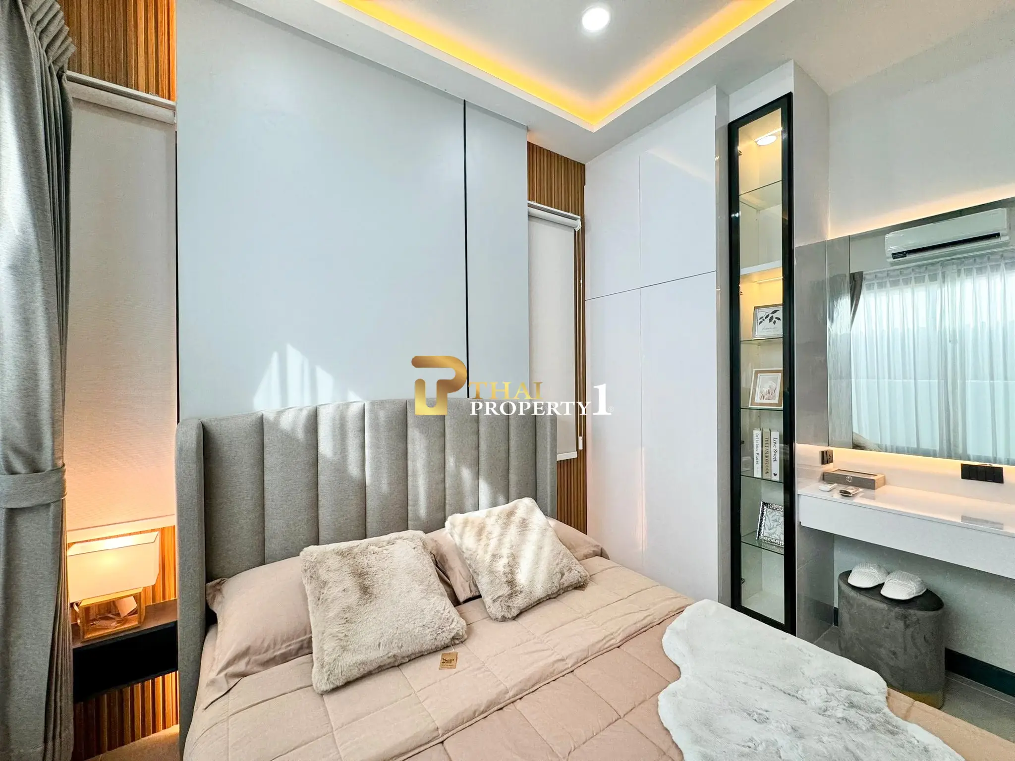 Single-Storey Pool Villa in Central Pattaya – Near Pattaya Beach, Fully Furnished