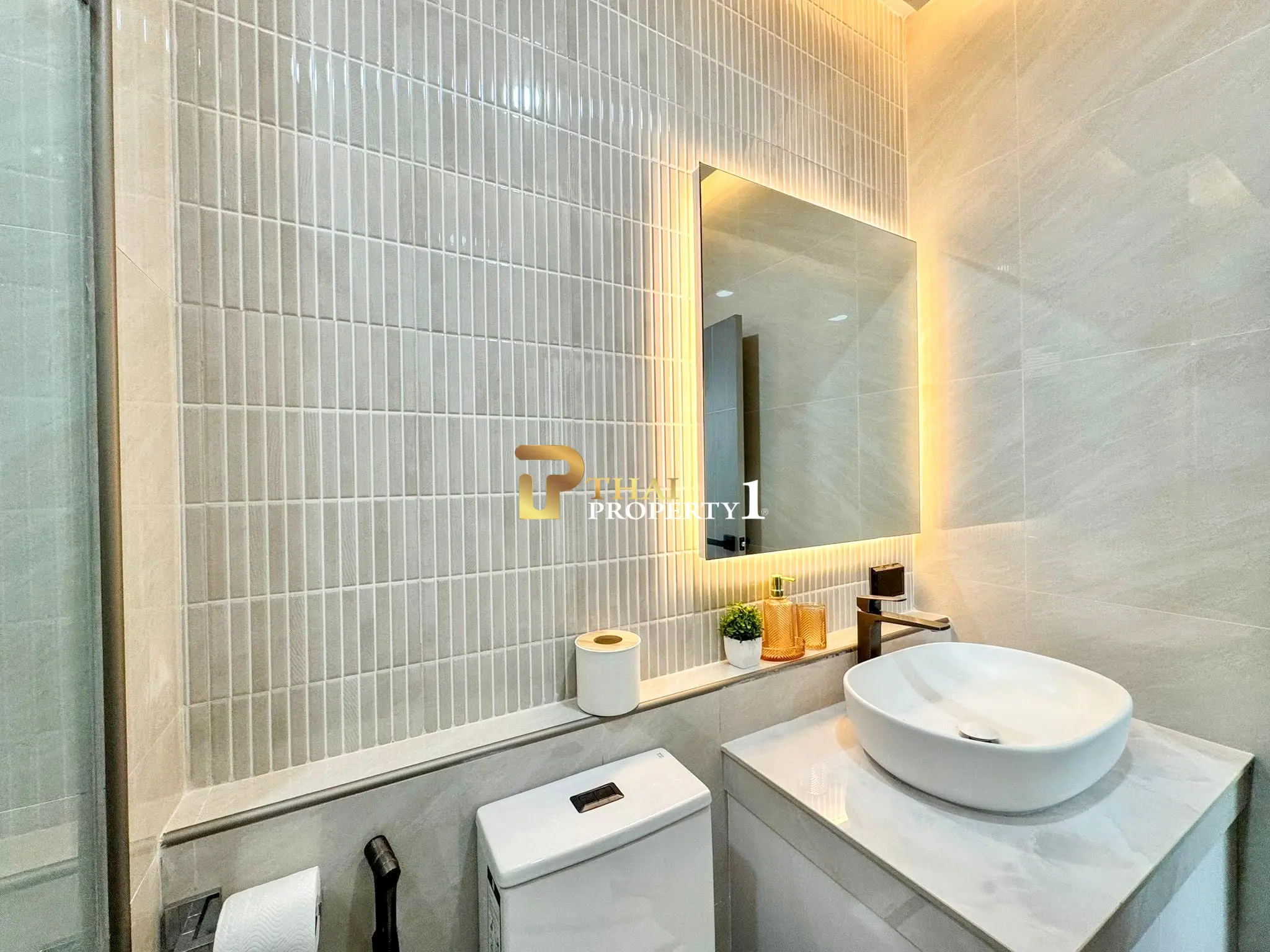 Single-Storey Pool Villa in Central Pattaya – Near Pattaya Beach, Fully Furnished