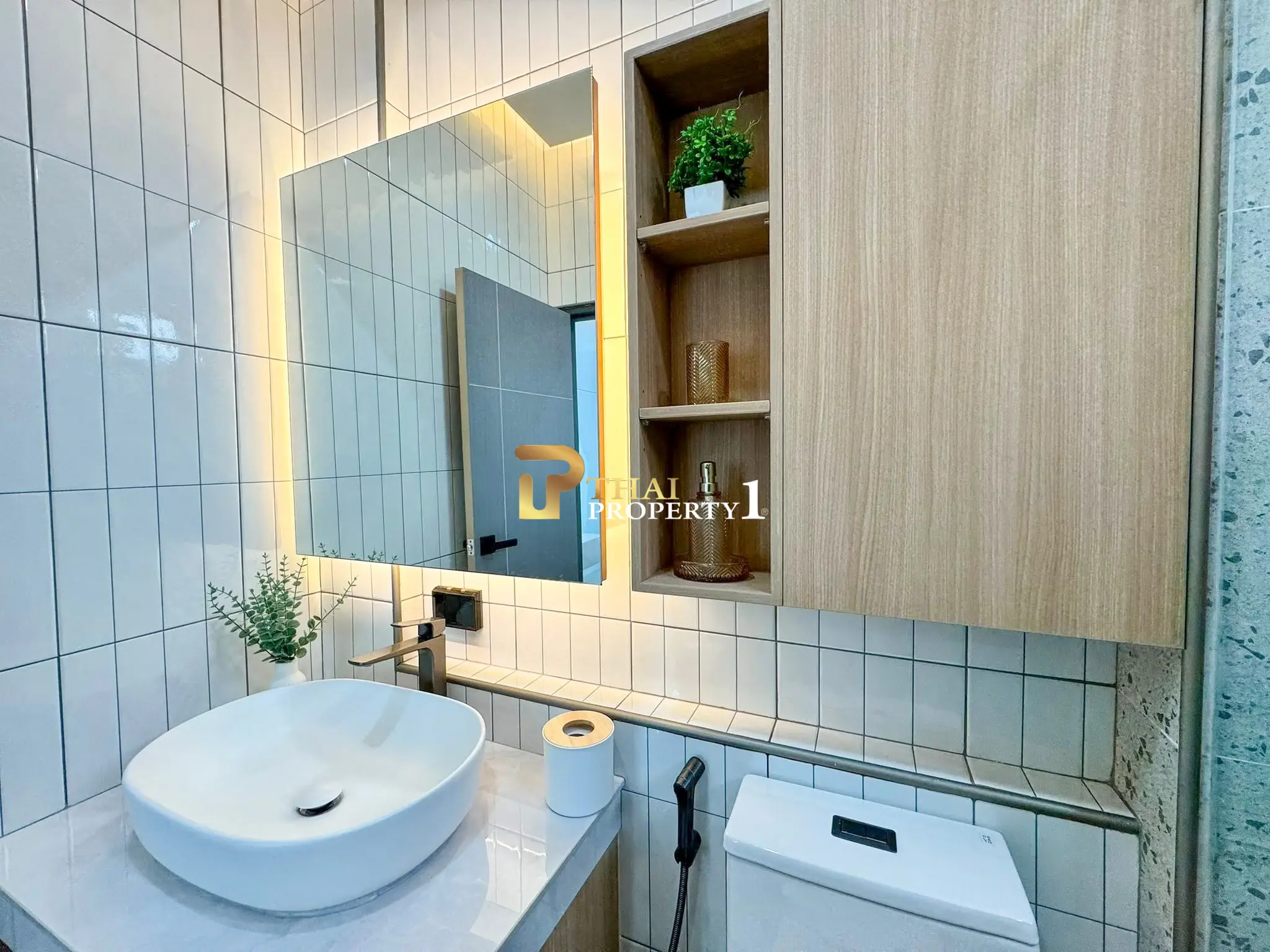 Single-Storey Pool Villa in Central Pattaya – Near Pattaya Beach, Fully Furnished