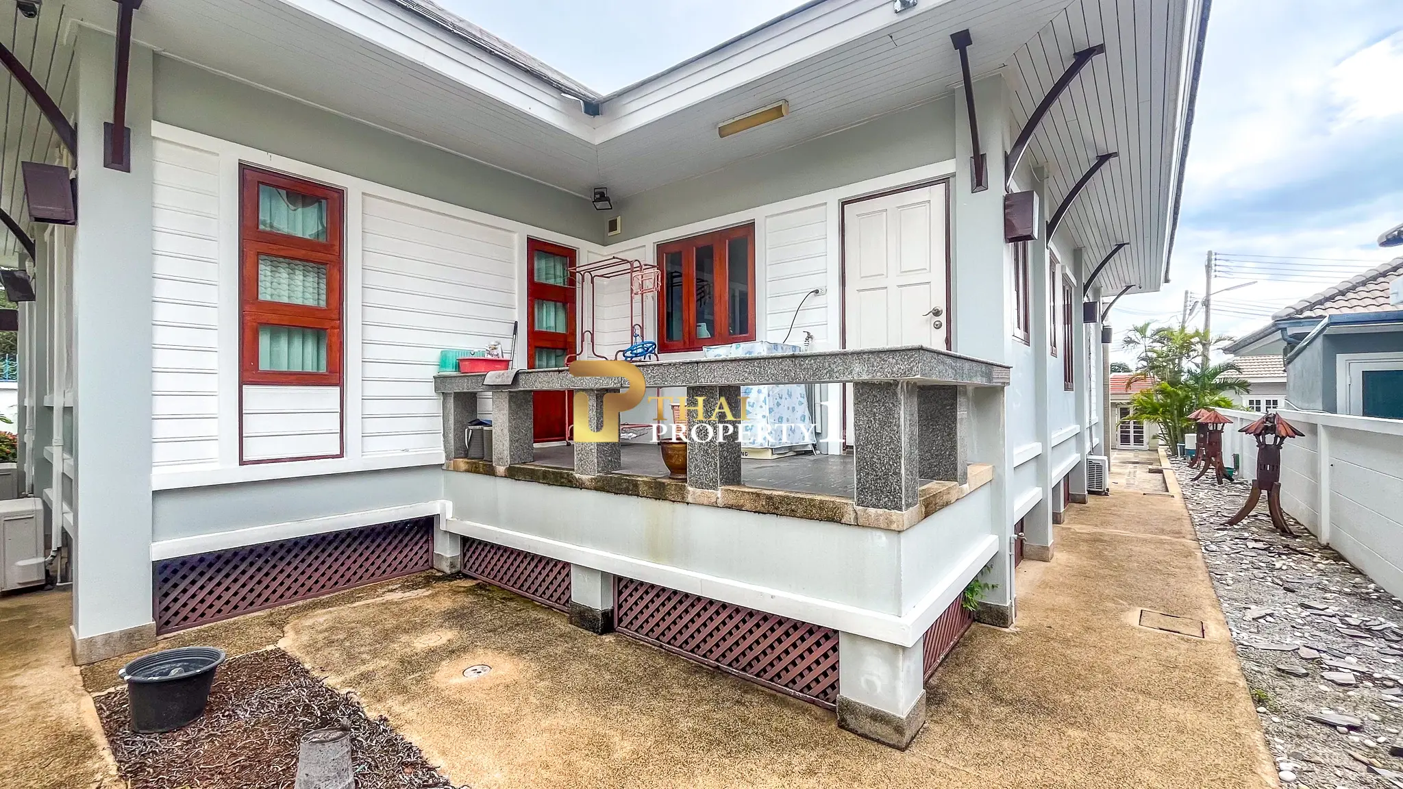 Elegant Tropical Pool Villa in Tippawan 5 Village, Hua Hin