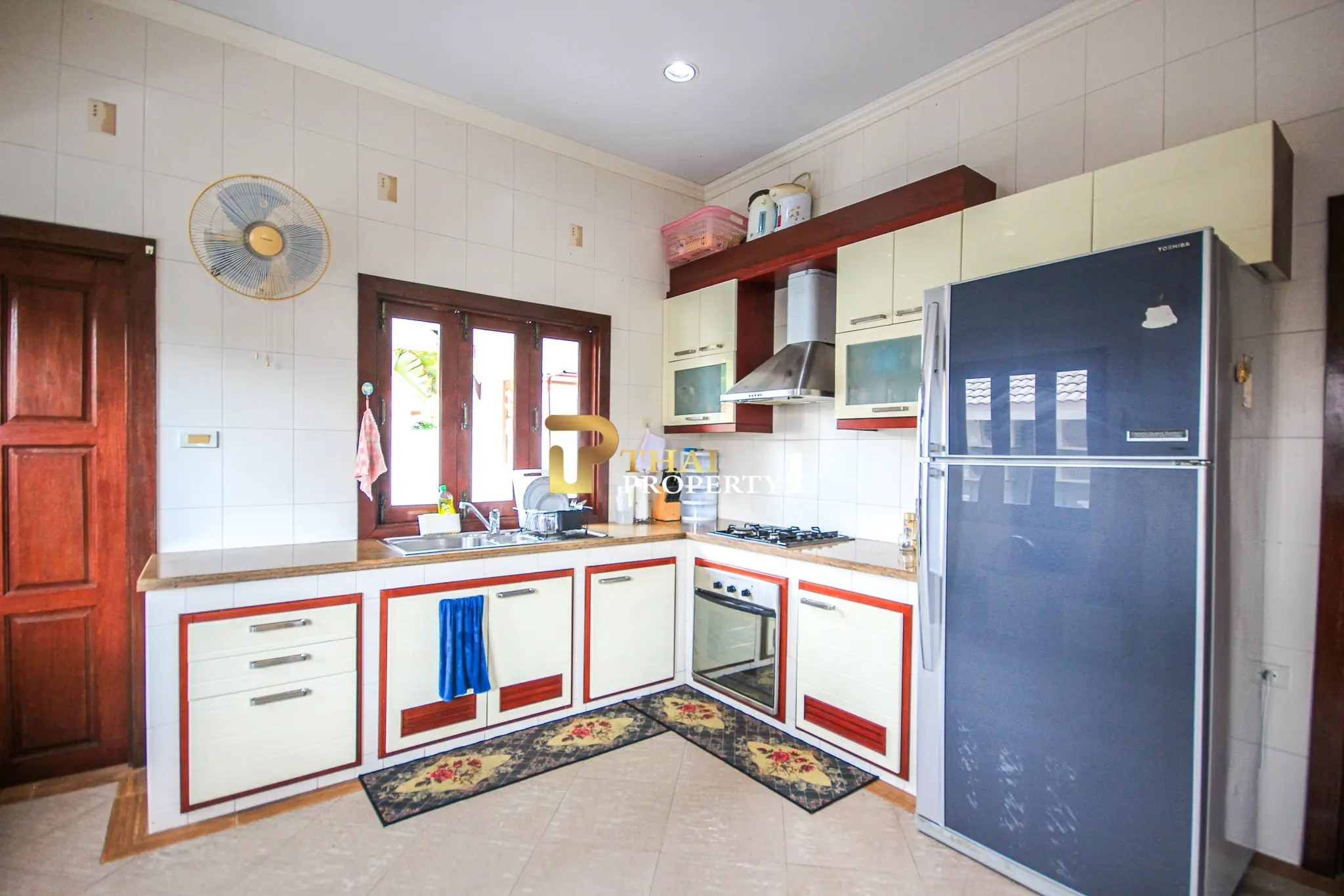 Elegant Tropical Pool Villa in Tippawan 5 Village, Hua Hin