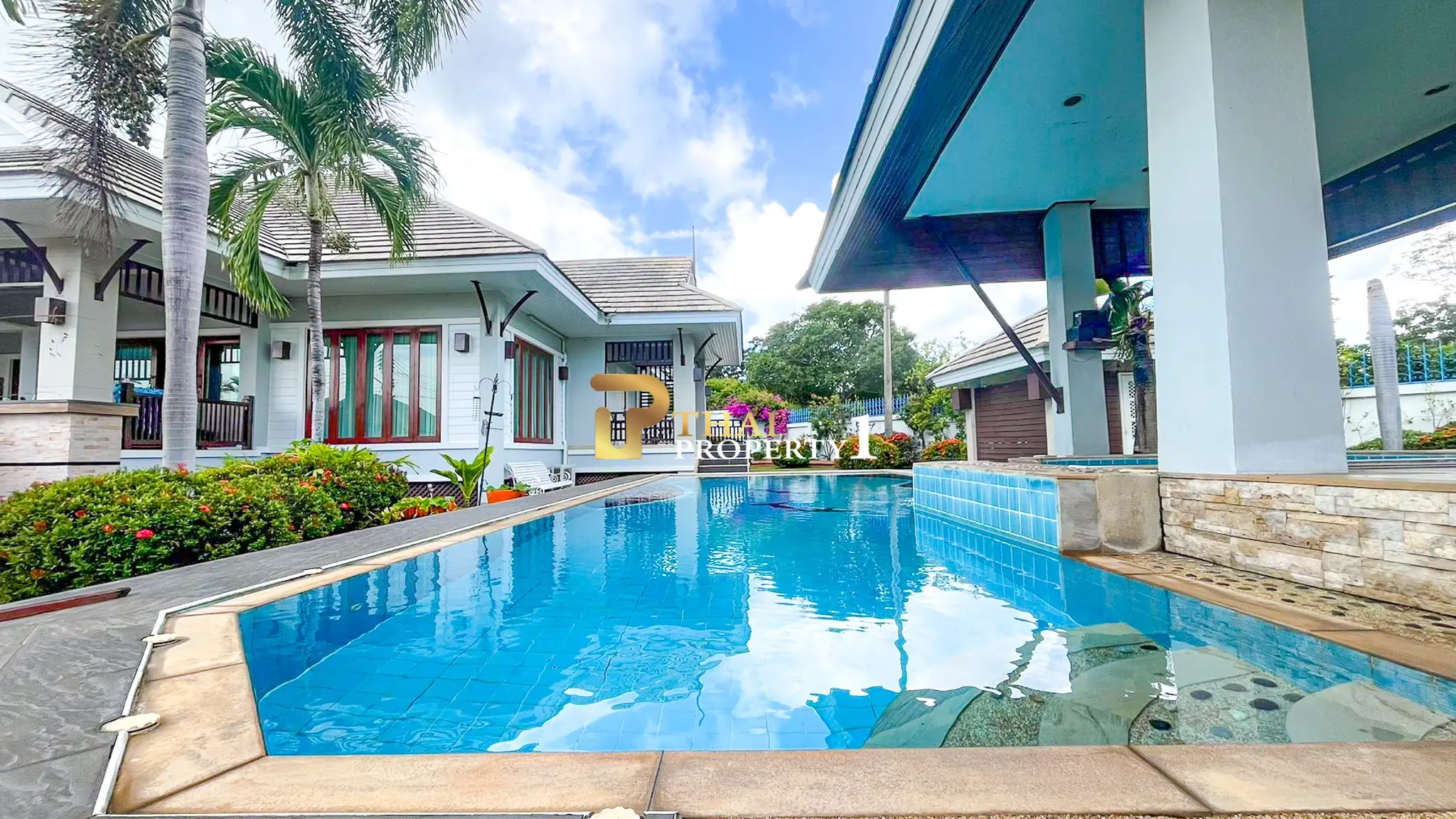 Elegant Tropical Pool Villa in Tippawan 5 Village, Hua Hin