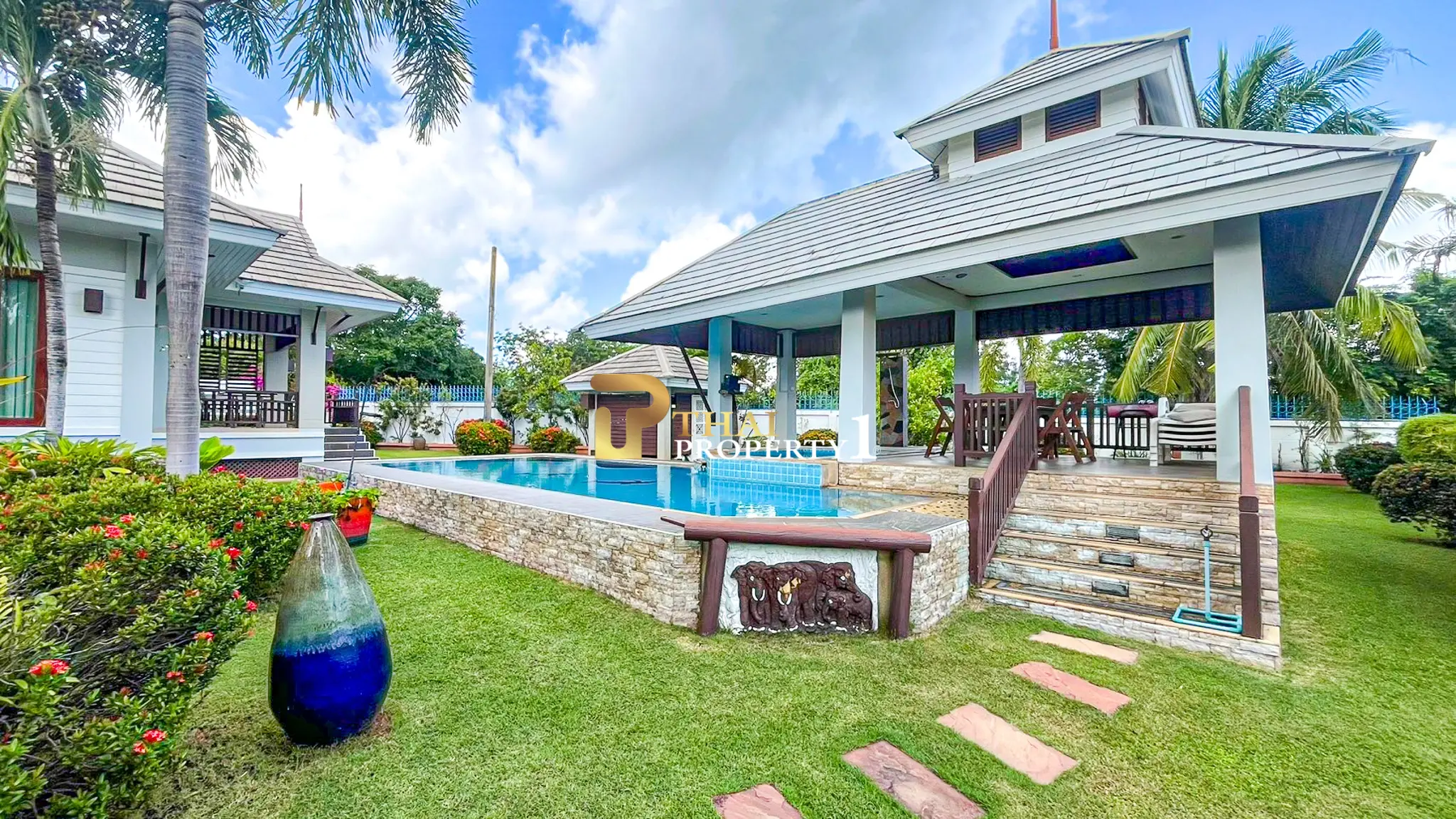 Elegant Tropical Pool Villa in Tippawan 5 Village, Hua Hin