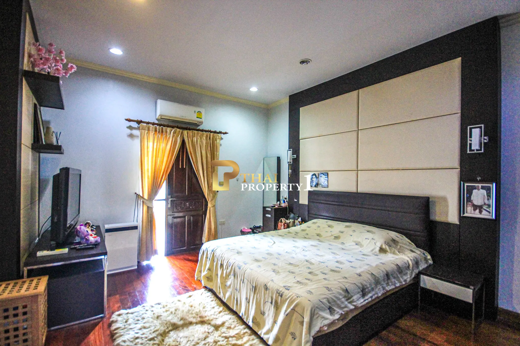 Elegant Tropical Pool Villa in Tippawan 5 Village, Hua Hin