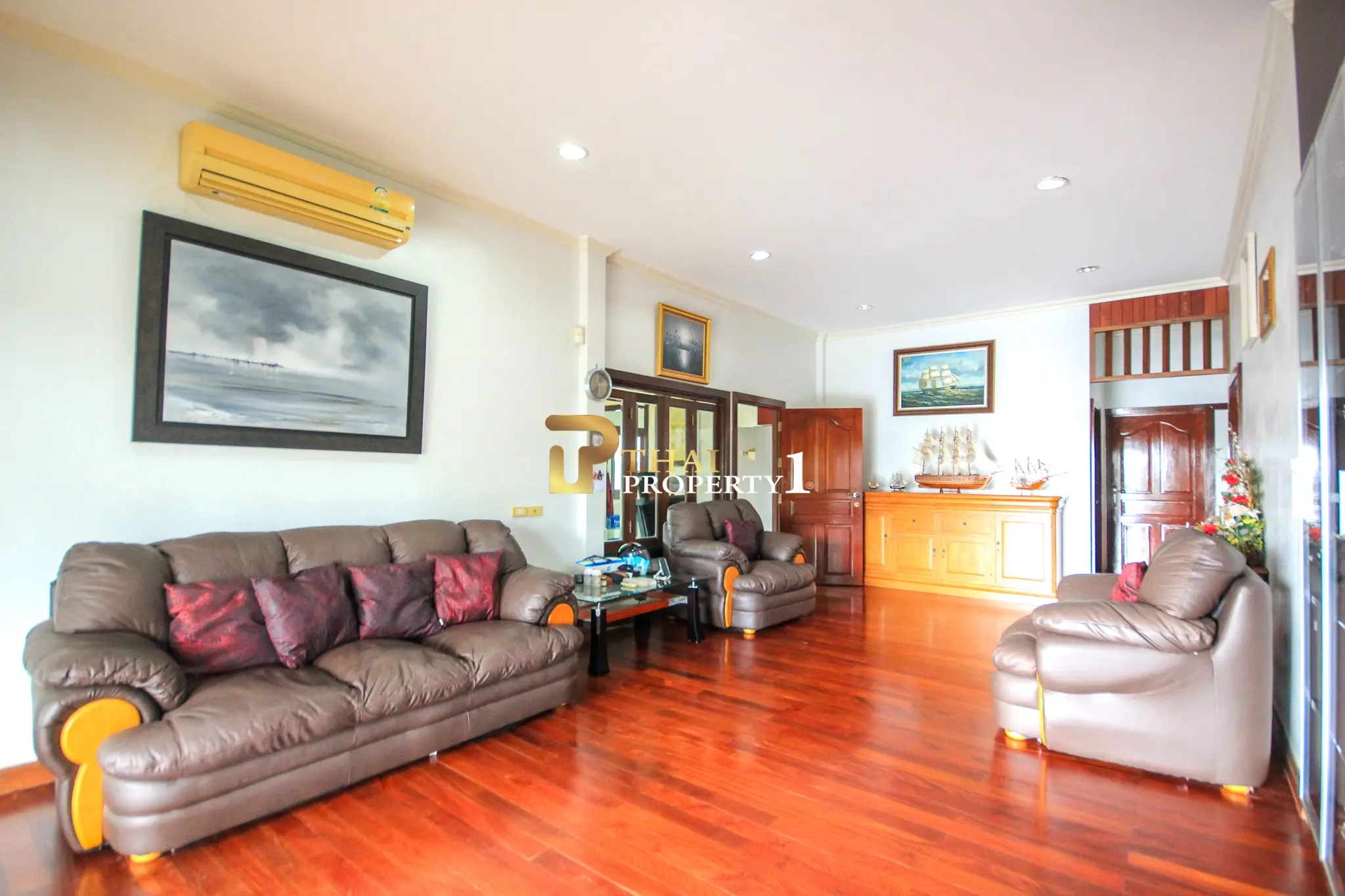 Elegant Tropical Pool Villa in Tippawan 5 Village, Hua Hin