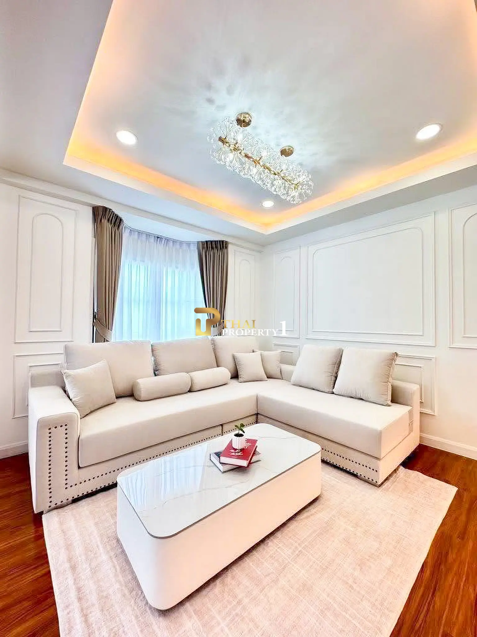 3-Storey Corner Pool Villa – Pattaya Park Hill, Nong Yai 2