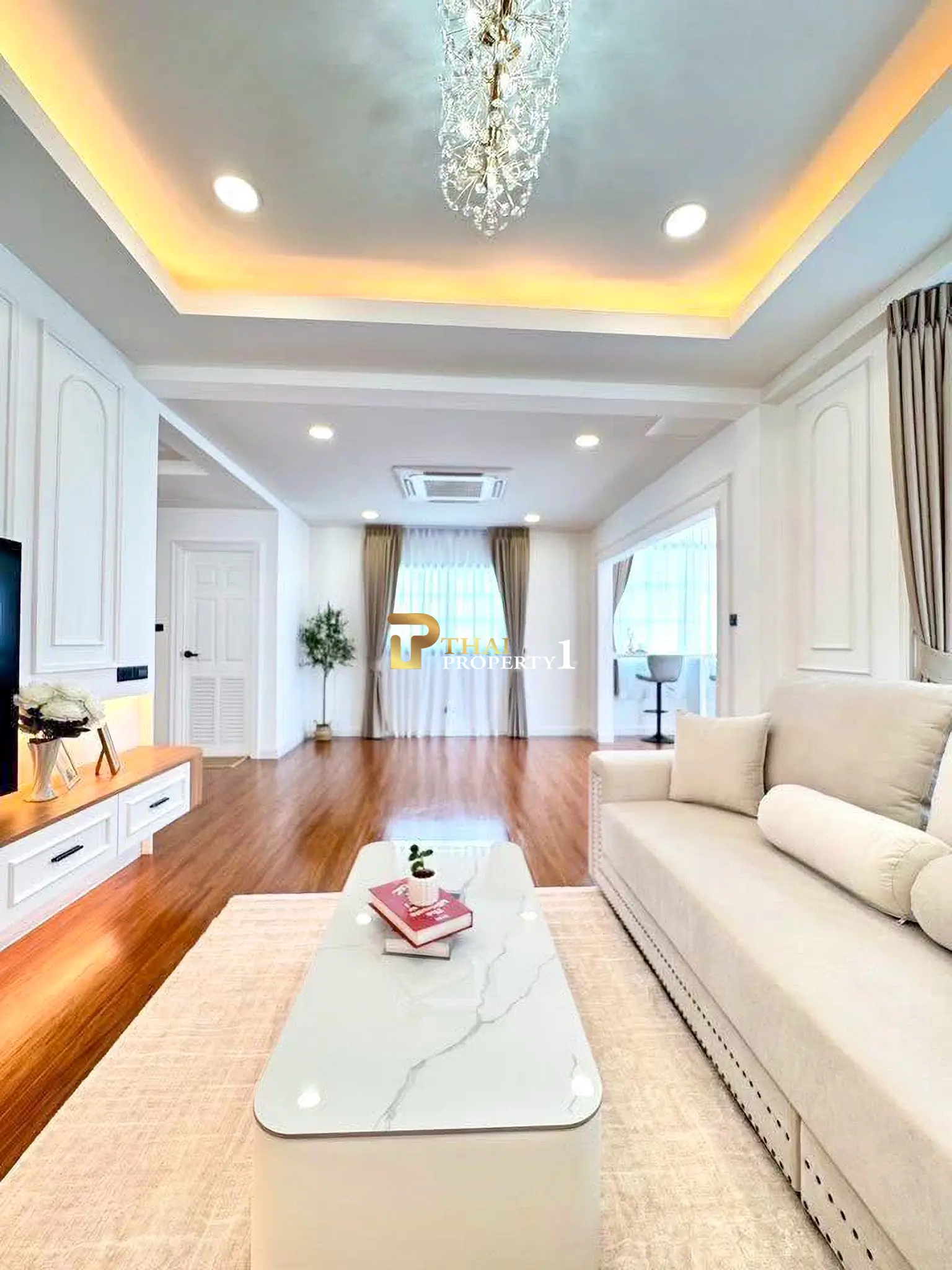 3-Storey Corner Pool Villa – Pattaya Park Hill, Nong Yai 2
