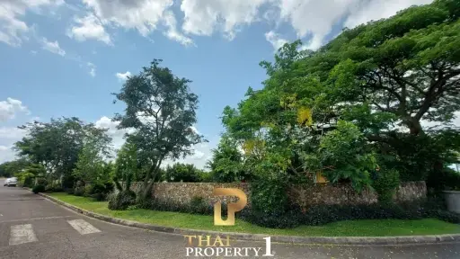 Plot for Sale with Bungalow - 311.5 SQW - Phoenix Golf Course