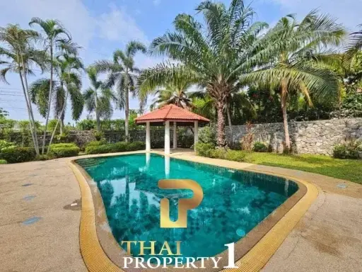 Fully Furnished Elegant Pool Villa - Paradise Villa 2 Pattaya