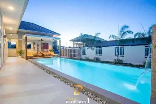 Luxury New 3 Bedroom Pool Villa For Sale - Soi Hua Hin 102