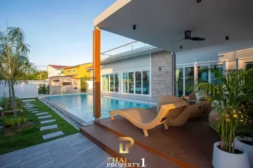 Luxury New 3 Bedroom Pool Villa For Sale - Soi Hua Hin 102