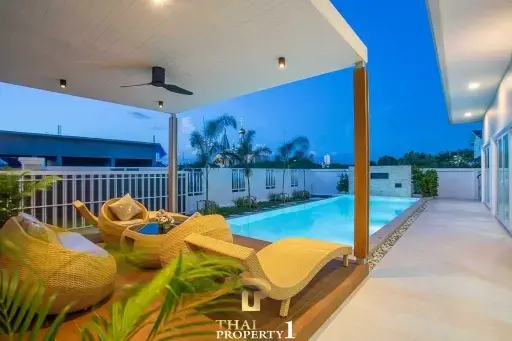 Luxury New 3 Bedroom Pool Villa For Sale - Soi Hua Hin 102