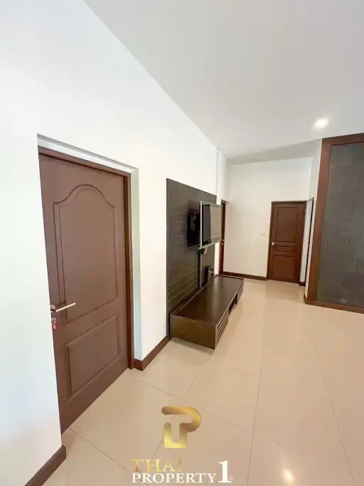 Central 3 Bedroom Villa - Hua Hin Horizon