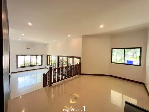 Central 3 Bedroom Villa - Hua Hin Horizon