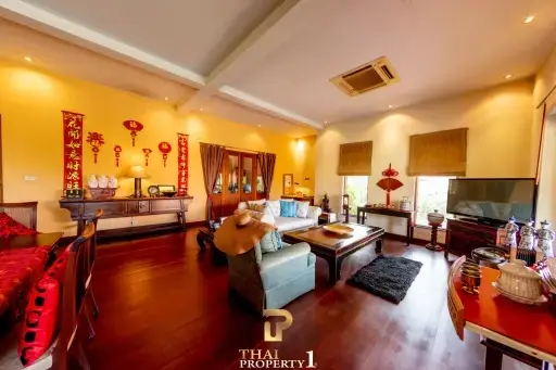 Charming 5 Bed Pool Villa - White Lotus 2 Hua Hin