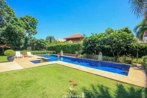 Charming 5 Bed Pool Villa - White Lotus 2 Hua Hin