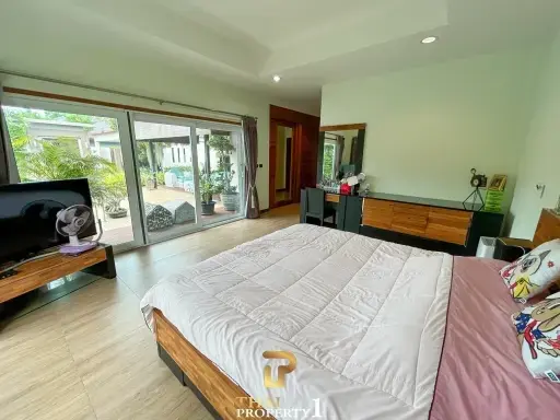 Charming Corner 3 Bed Pool Villa For Sale - Baan Pattaya 5