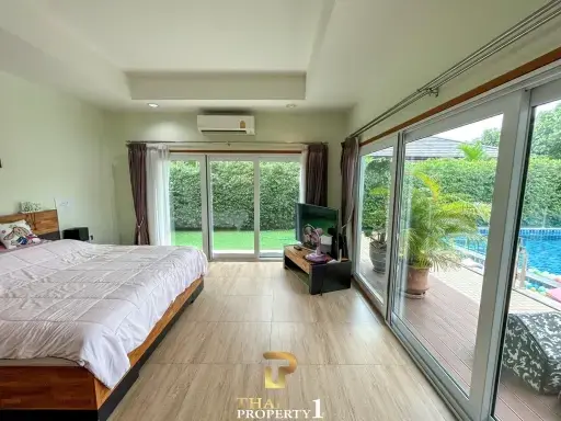 Charming Corner 3 Bed Pool Villa For Sale - Baan Pattaya 5