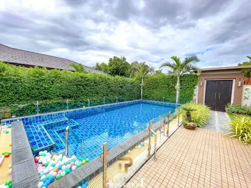 Charming Corner 3 Bed Pool Villa For Sale - Baan Pattaya 5