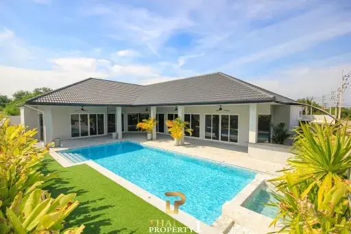 New Central Exclusive 4 Bed Pool Villa - Soi Hua Hin 114 (Under Construction)