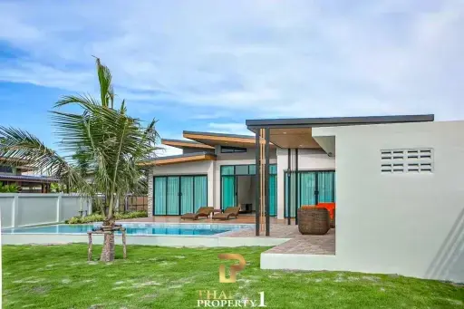 Modern 3 Bedroom Pool Villa On Large Plot Of Land - Anchan Garden Hua Hin