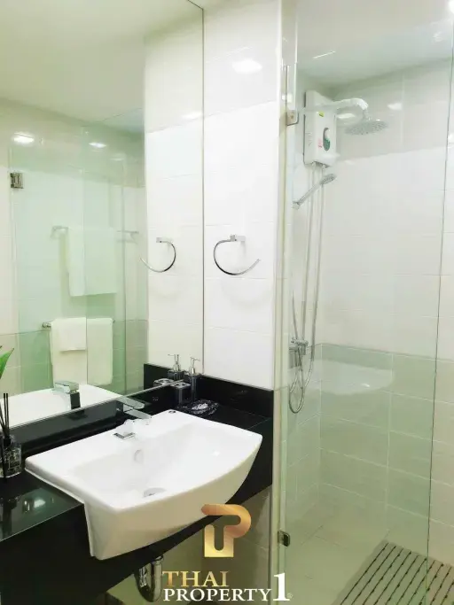 Furnished One Bedroom Condo At Whale Marina Condo - Na Jomtien