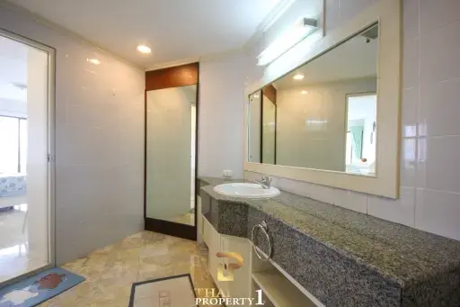 Ideally Located Beach Front 2 Bed Condo For Sale At Palm Pavilion Hua Hin