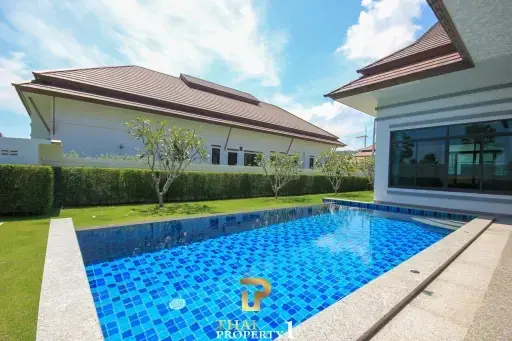 Top Quality New Bali Style 3 Bedroom Pool Villa For Sale - Hua Hin/Cha Am