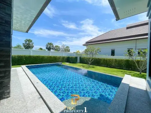 Top Quality New Bali Style 3 Bedroom Pool Villa For Sale - Hua Hin/Cha Am