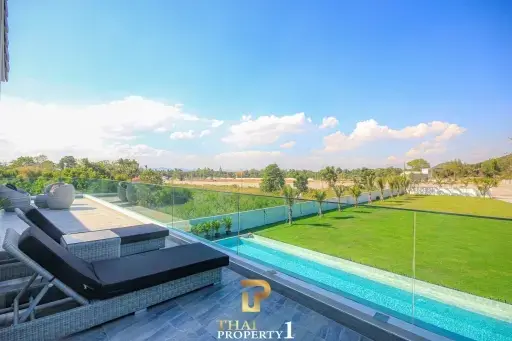 Luxury Villa For Sale In Black Mountain Area Hua Hin