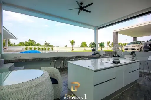 Luxury Villa For Sale In Black Mountain Area Hua Hin