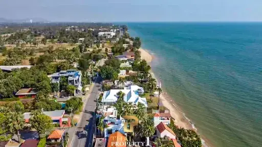 40 Meter Beach Front Villa On Almost 1 Rai Land At Pak Nam Pran - Pranburi