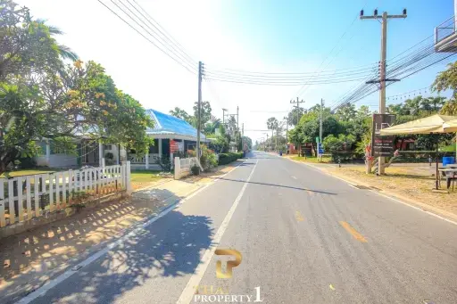 40 Meter Beach Front Villa On Almost 1 Rai Land At Pak Nam Pran - Pranburi