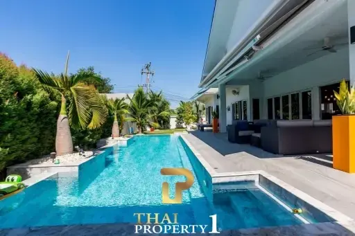 Modern High Quality 4 Bed Pool Villa For Sale - Hua Hin Soi 70