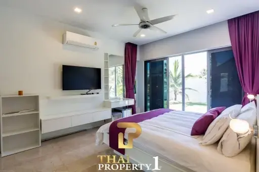 Modern High Quality 4 Bed Pool Villa For Sale - Hua Hin Soi 70