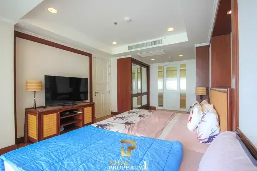 Stunning Beachfront 3 Bed Unit For Sale - Cha Am Long Beach