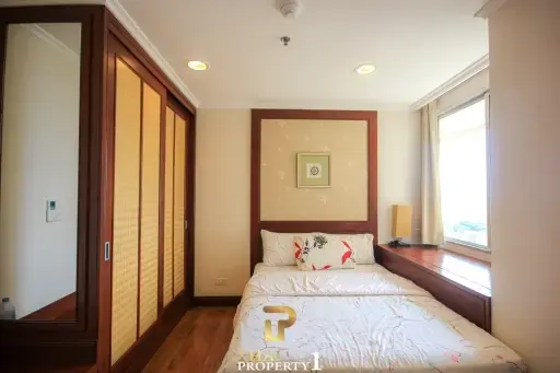 Stunning Beachfront 3 Bed Unit For Sale - Cha Am Long Beach