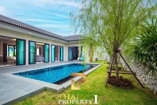 New Charming 3 Bed Pool Villa Garden Ville 8 - Huai Yai Pattaya