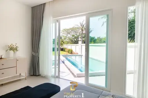 New Private Modern Luxury Pool Villa in Hua Hin Soi 112