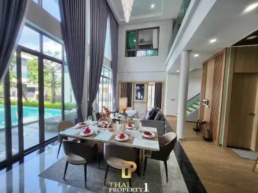 Modern Luxury 6 Bedroom Pool Villa - 98 LakeVille Mabprachan