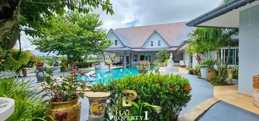 Large Family 6 Bed Pool Villa On 1 Rai 70 Sqw. Plot - Huai Yai - Pattaya