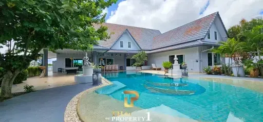 Large Family 6 Bed Pool Villa On 1 Rai 70 Sqw. Plot - Huai Yai - Pattaya