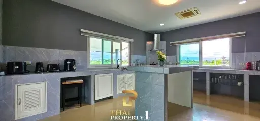 Large Family 6 Bed Pool Villa On 1 Rai 70 Sqw. Plot - Huai Yai - Pattaya