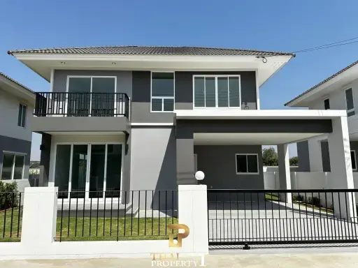 New Built House With Great Facilities