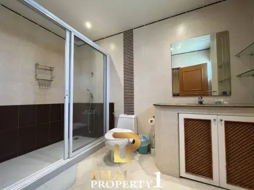 Top Floor Spacious Condo At Nordic Dream Paradise - Pratamnak